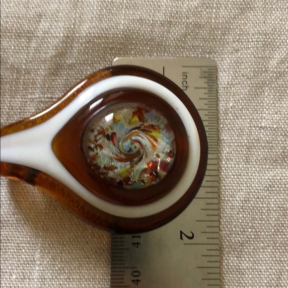 Artsy glass teardrop pendant - Picture 5 of 5